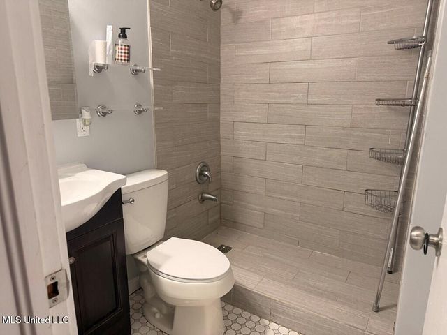 10452 Highway 11, Poplarville, MS 39470