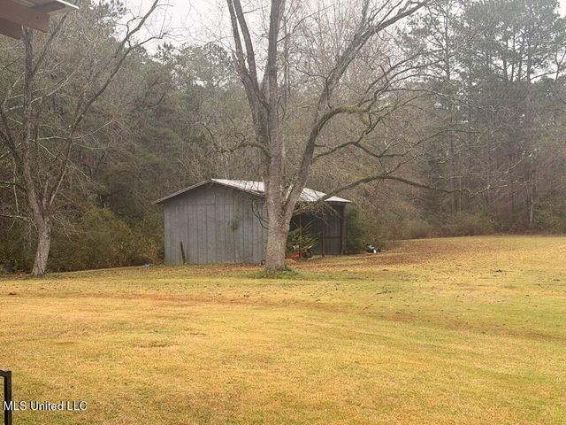 10452 Highway 11, Poplarville, MS 39470