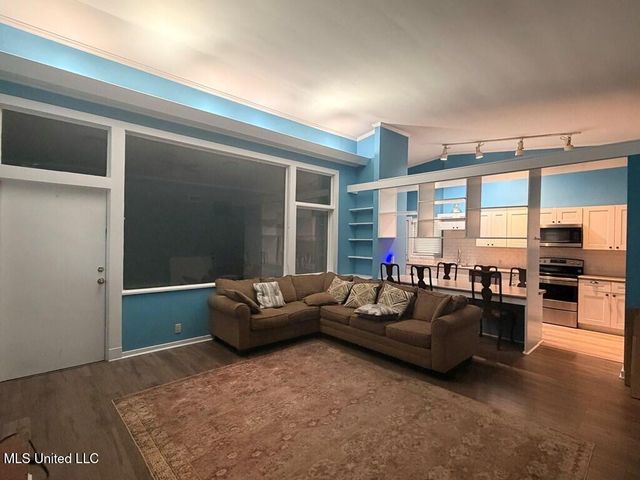 10452 Highway 11, Poplarville, MS 39470