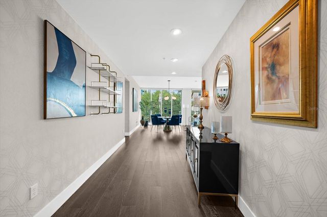 176 4TH AVENUE NE 201, St Petersburg, FL 33701