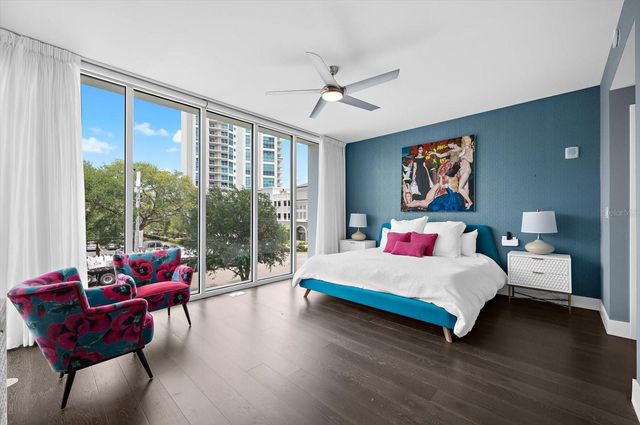 176 4TH AVENUE NE 201, St Petersburg, FL 33701