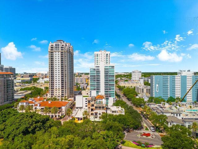 176 4TH AVENUE NE 201, St Petersburg, FL 33701