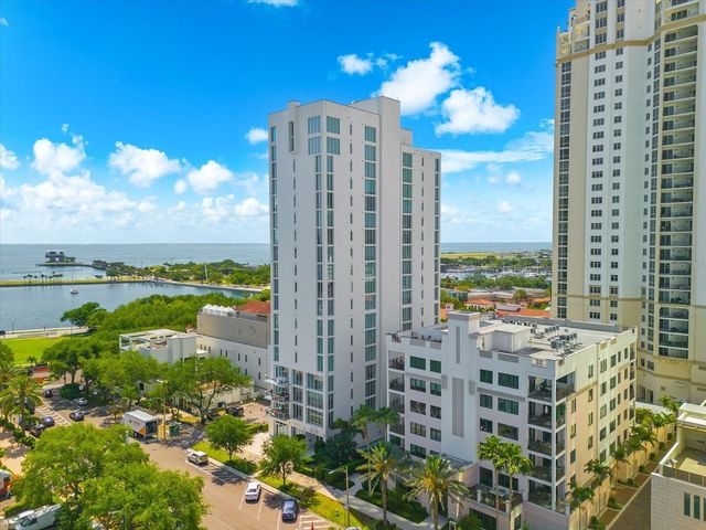 176 4TH AVENUE NE 201, St Petersburg, FL 33701
