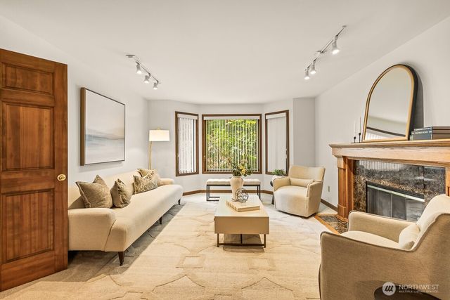 14310 SE 63rd Street, Bellevue, WA 98006