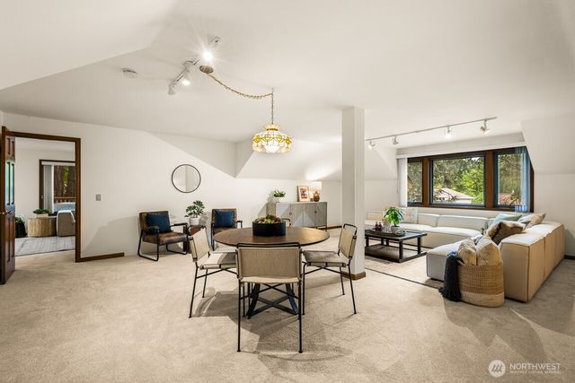 14310 SE 63rd Street, Bellevue, WA 98006