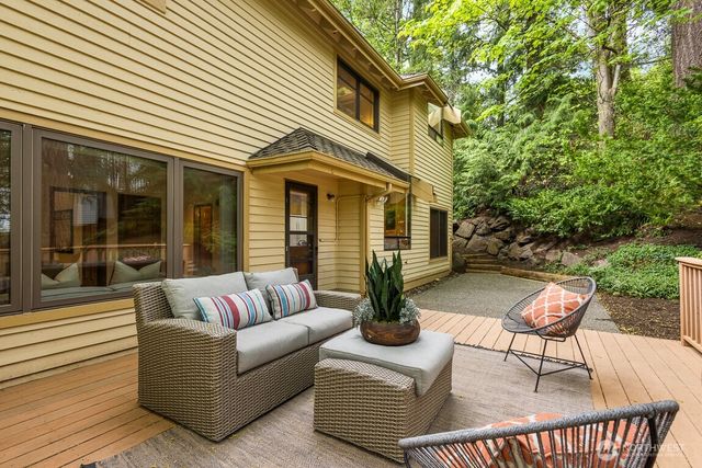14310 SE 63rd Street, Bellevue, WA 98006