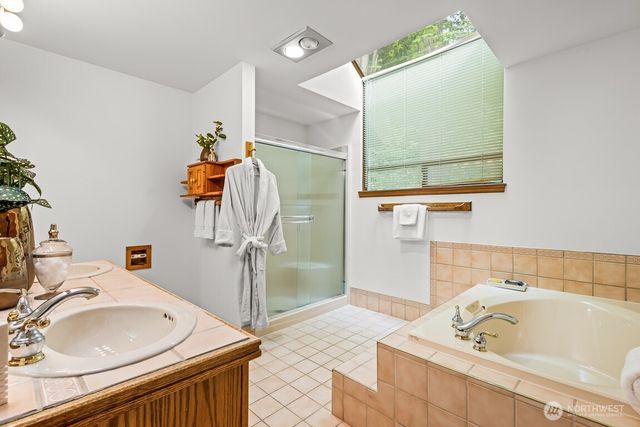 14310 SE 63rd Street, Bellevue, WA 98006