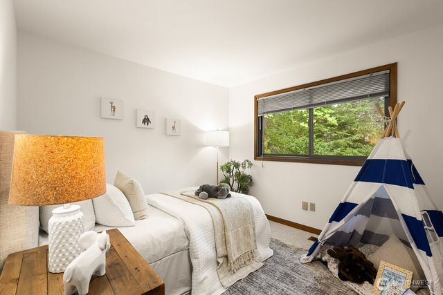 14310 SE 63rd Street, Bellevue, WA 98006
