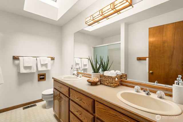 14310 SE 63rd Street, Bellevue, WA 98006