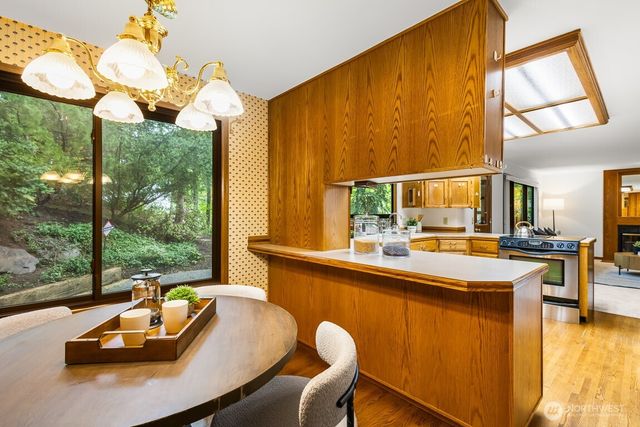 14310 SE 63rd Street, Bellevue, WA 98006