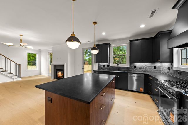 2757 Parkway Avenue, Charlotte, NC 28208