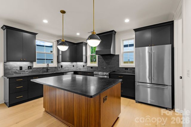 2757 Parkway Avenue, Charlotte, NC 28208