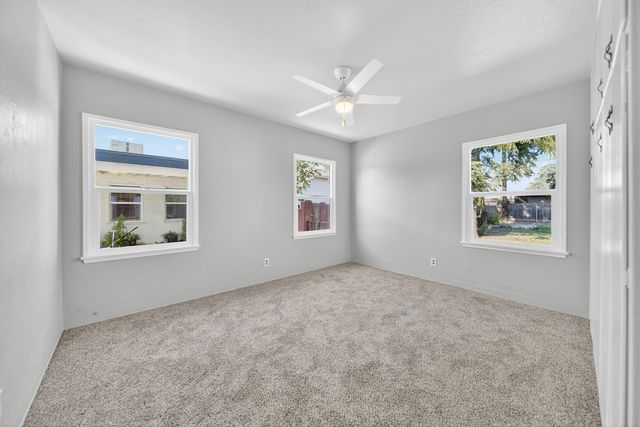 202 W Gail Avenue, Tulare, CA 93274