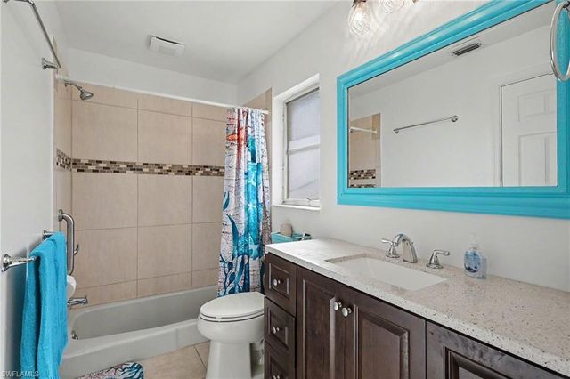 3104 SE 6th AVE, Cape Coral, FL 33904