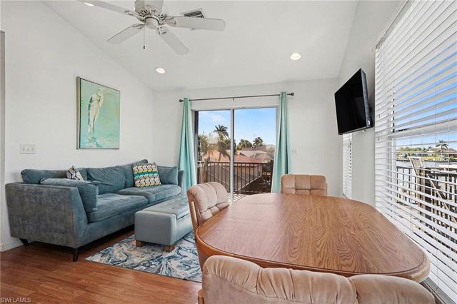 3104 SE 6th AVE, Cape Coral, FL 33904