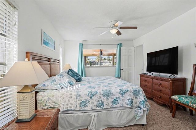 3104 SE 6th AVE, Cape Coral, FL 33904