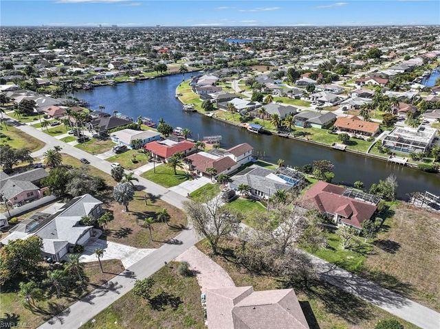 3104 SE 6th AVE, Cape Coral, FL 33904