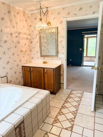 108 Sunset Cir, Centerville, TN 37033