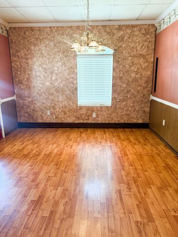 108 Sunset Cir, Centerville, TN 37033