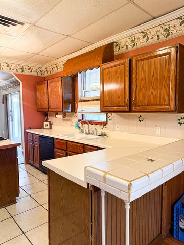 108 Sunset Cir, Centerville, TN 37033
