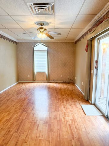 108 Sunset Cir, Centerville, TN 37033