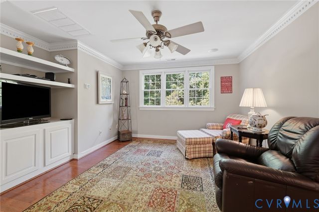 5229 Harvest Glen Dr, Glen Allen, VA 23059