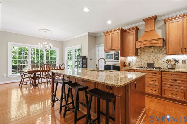 5229 Harvest Glen Dr, Glen Allen, VA 23059