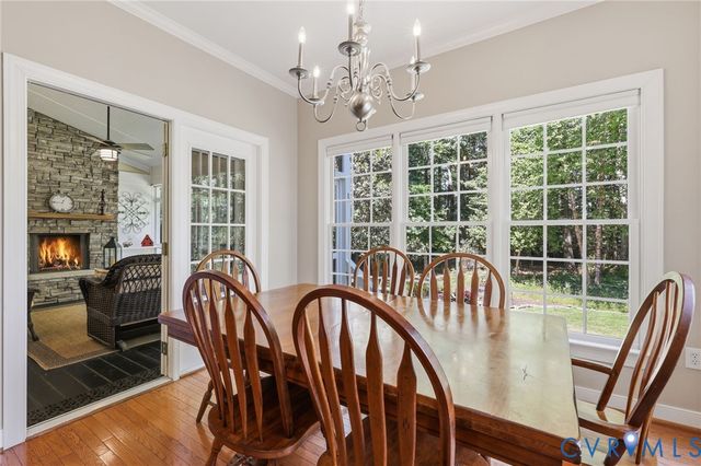 5229 Harvest Glen Dr, Glen Allen, VA 23059