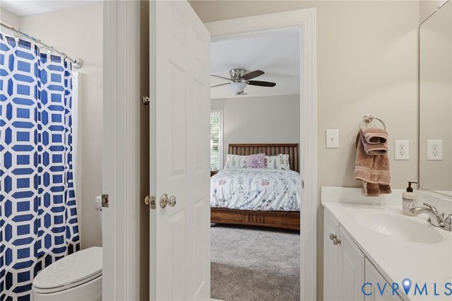 5229 Harvest Glen Dr, Glen Allen, VA 23059