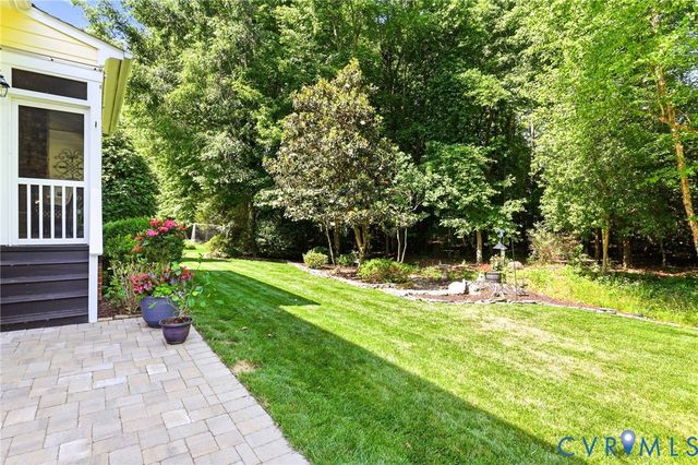 5229 Harvest Glen Dr, Glen Allen, VA 23059