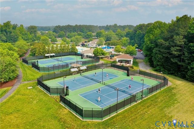 5229 Harvest Glen Dr, Glen Allen, VA 23059