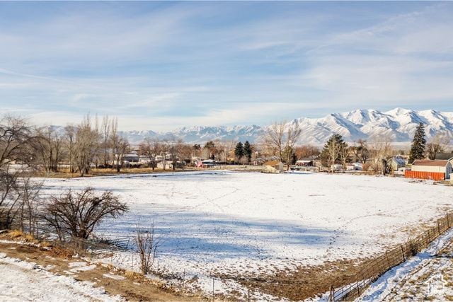 3074 S 800 W, Nibley, UT 84321