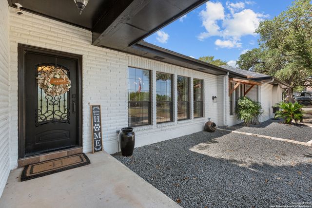 31421 Wild Oak Hill, Fair Oaks Ranch, TX 78015