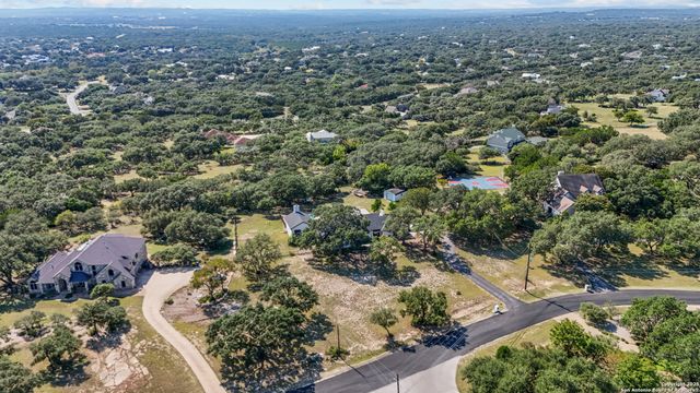 31421 Wild Oak Hill, Fair Oaks Ranch, TX 78015