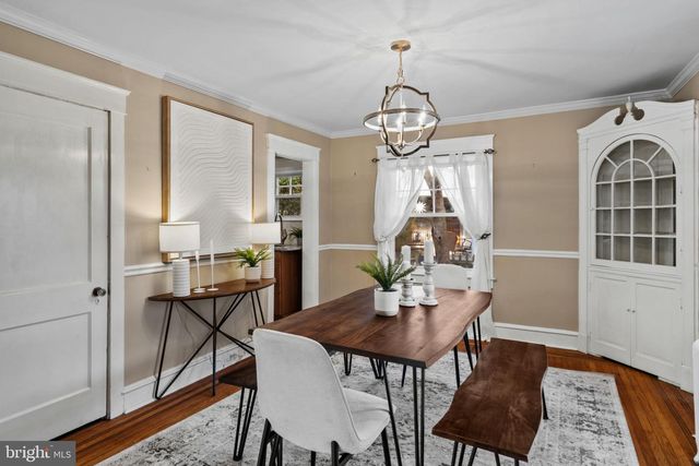 530 E MANOA RD, Havertown, PA 19083