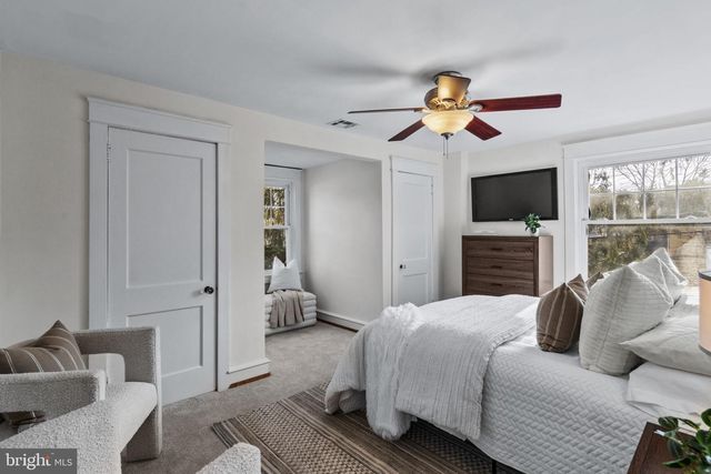 530 E MANOA RD, Havertown, PA 19083