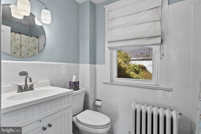 530 E MANOA RD, Havertown, PA 19083