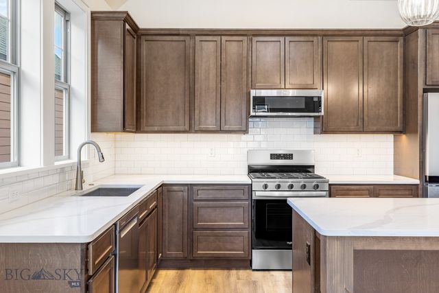 5442 Annie St A, Bozeman, MT 59718