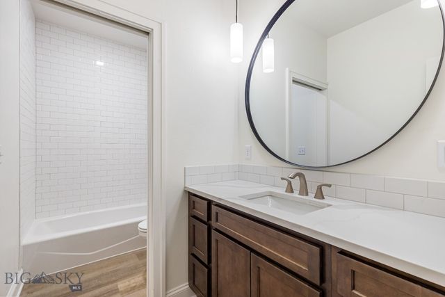 5442 Annie St A, Bozeman, MT 59718