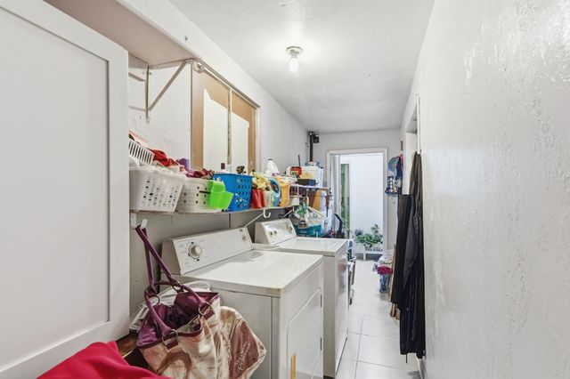 1518 Victor Way, Modesto, CA 95351