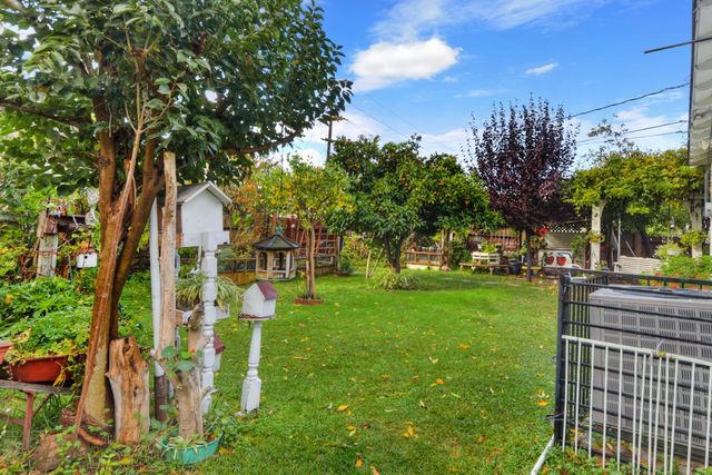 1518 Victor Way, Modesto, CA 95351