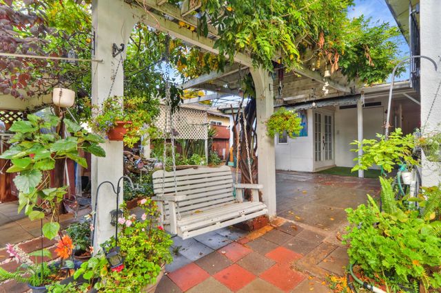 1518 Victor Way, Modesto, CA 95351