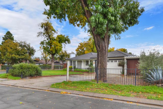 1518 Victor Way, Modesto, CA 95351