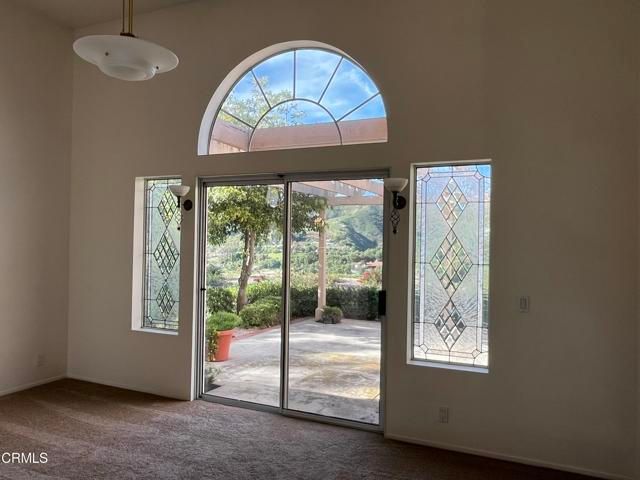 12387 Ridge Drive, Santa Rosa, CA 93012