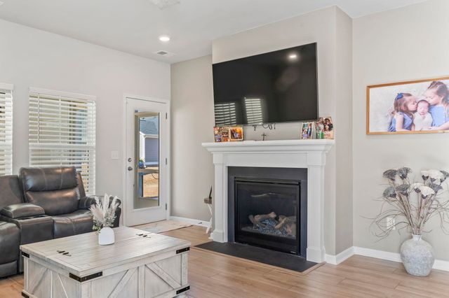 5864 Whitebark Dr., Myrtle Beach, SC 29577