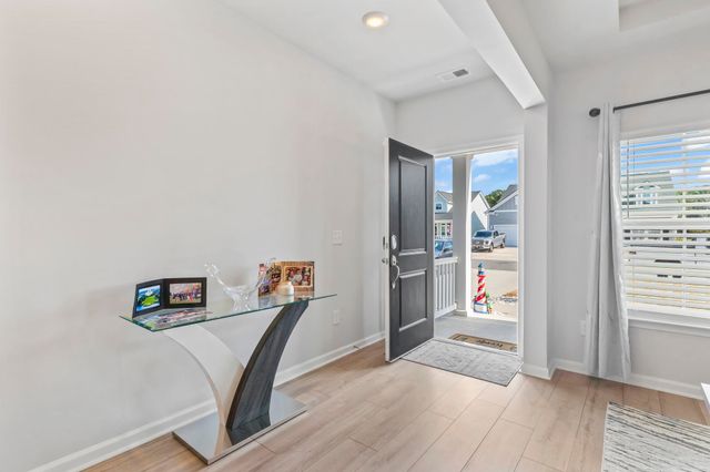 5864 Whitebark Dr., Myrtle Beach, SC 29577