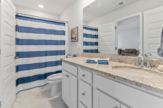 5864 Whitebark Dr., Myrtle Beach, SC 29577