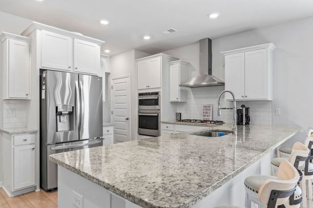 5864 Whitebark Dr., Myrtle Beach, SC 29577