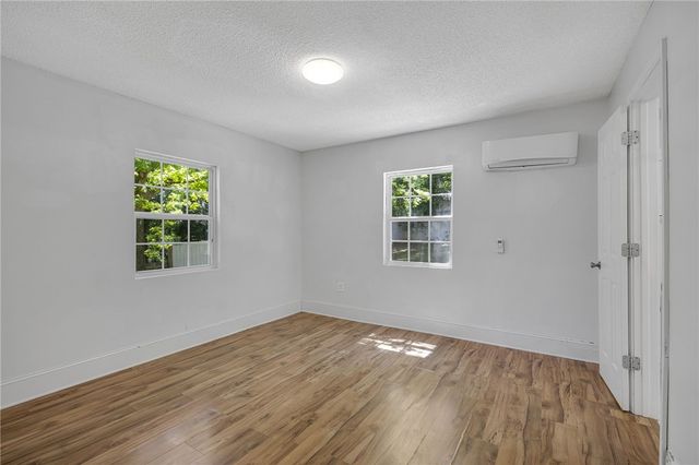 1616 Meadowbrook Circle, Anderson, SC 29624