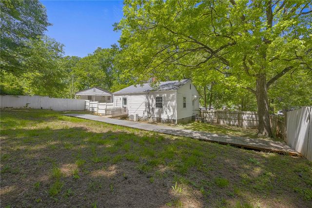 1616 Meadowbrook Circle, Anderson, SC 29624